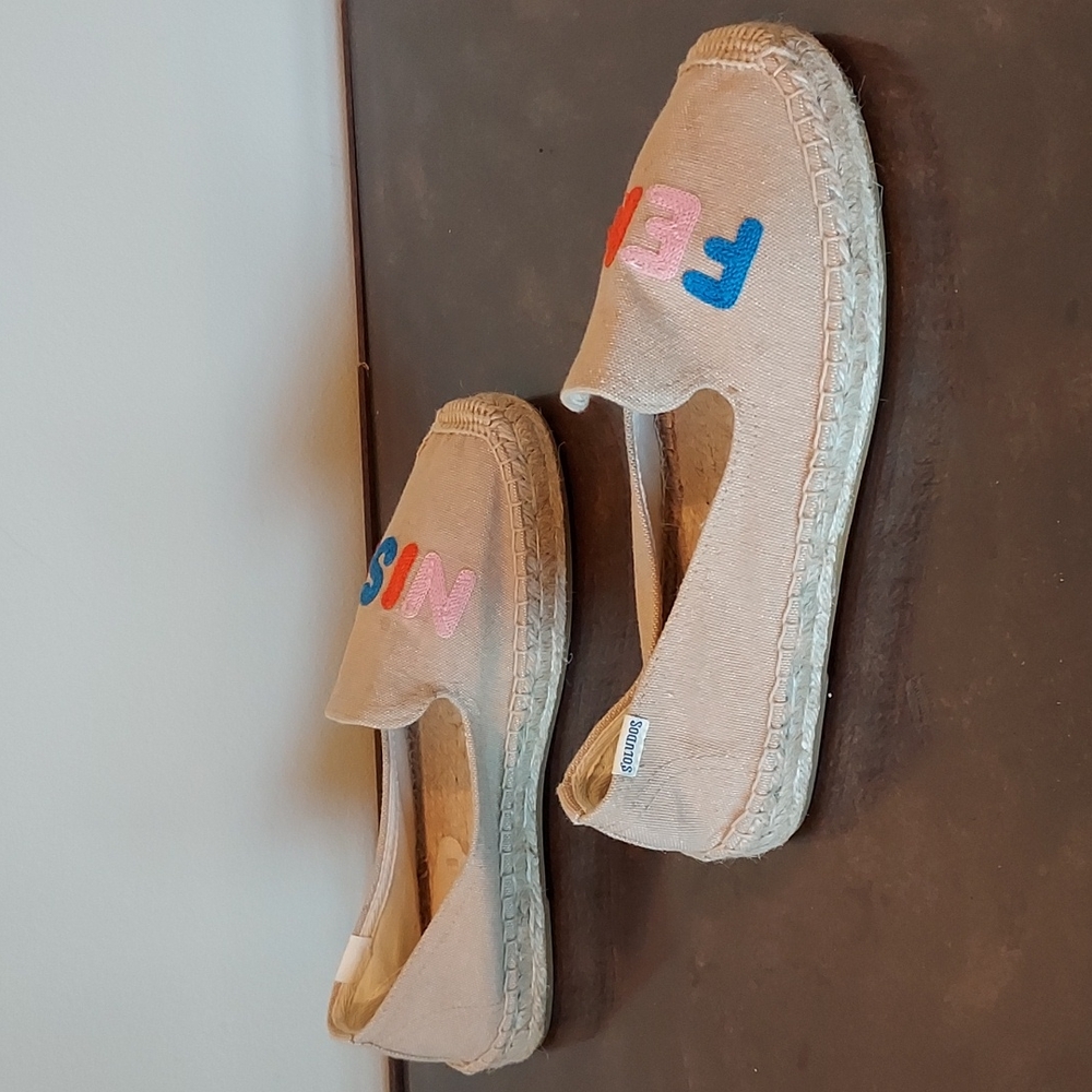 Soludos Womens Canvas FEMINIST Tan Espadrilles New Size 9.5